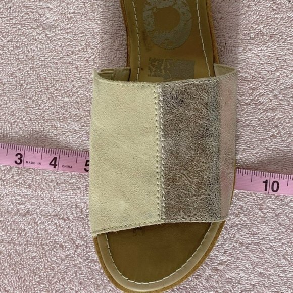 SOREL Women Ella Sandal Natural Rose Gold Elastic Ankle  Sorel Ella  Rose Gold Champagne Suede Slip On Sandals Slides 10